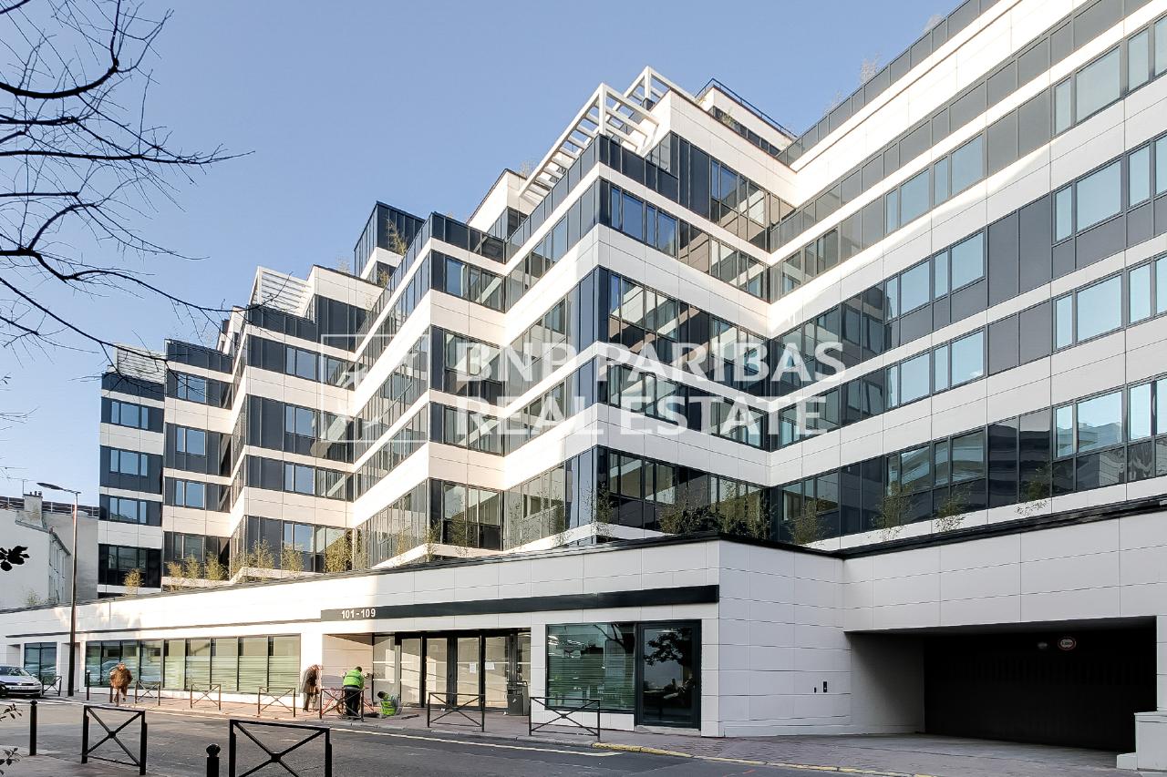 Bureau Levallois-Perret 3850m² Location bureau Levallois-Perret Hauts-de-Seine OLBUR2103330 0